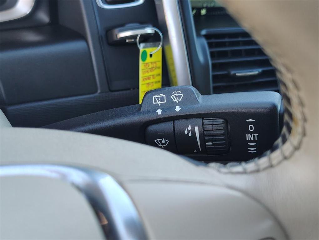 used 2016 Volvo XC60 car, priced at $11,900