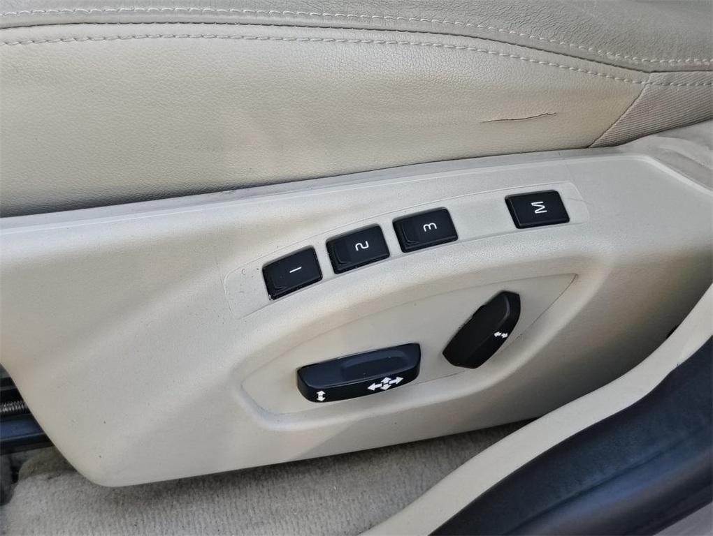 used 2016 Volvo XC60 car, priced at $11,900