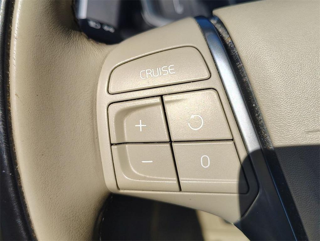 used 2016 Volvo XC60 car, priced at $11,900