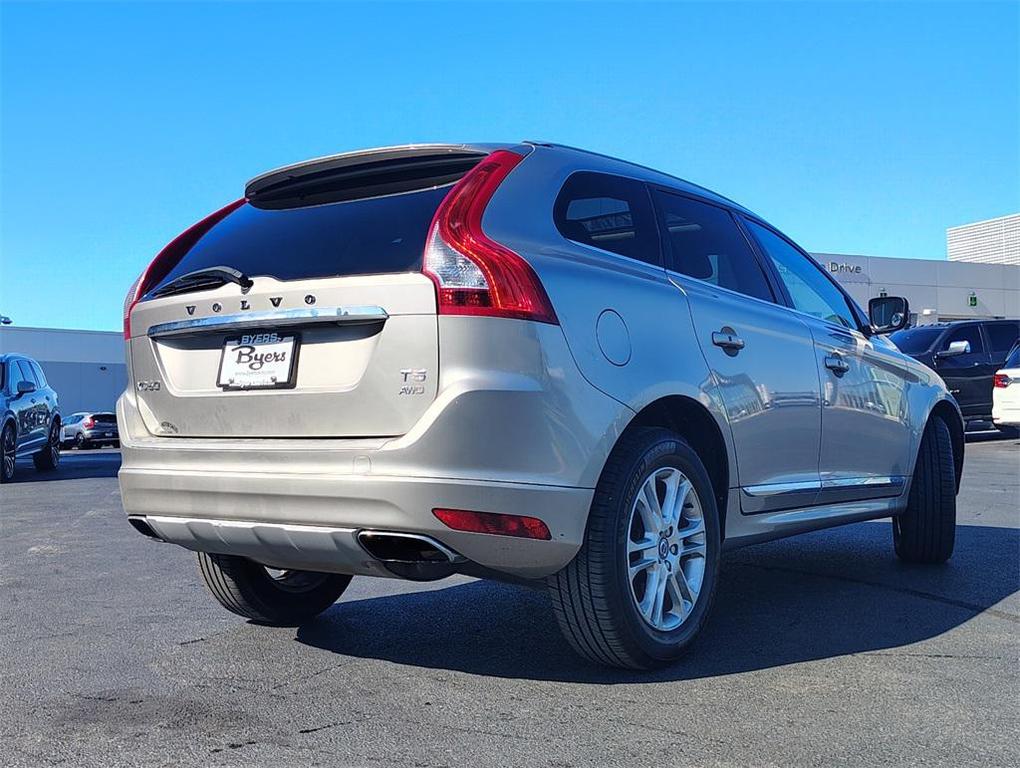 used 2016 Volvo XC60 car, priced at $11,900
