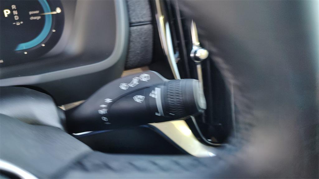 new 2025 Volvo XC90 Plug-In Hybrid car, priced at $72,045