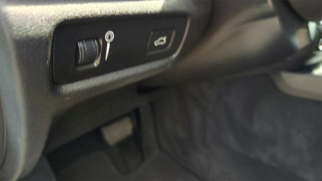 used 2020 Volvo V60 Cross Country car, priced at $29,900