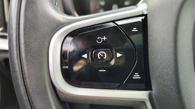 used 2020 Volvo V60 Cross Country car, priced at $29,900