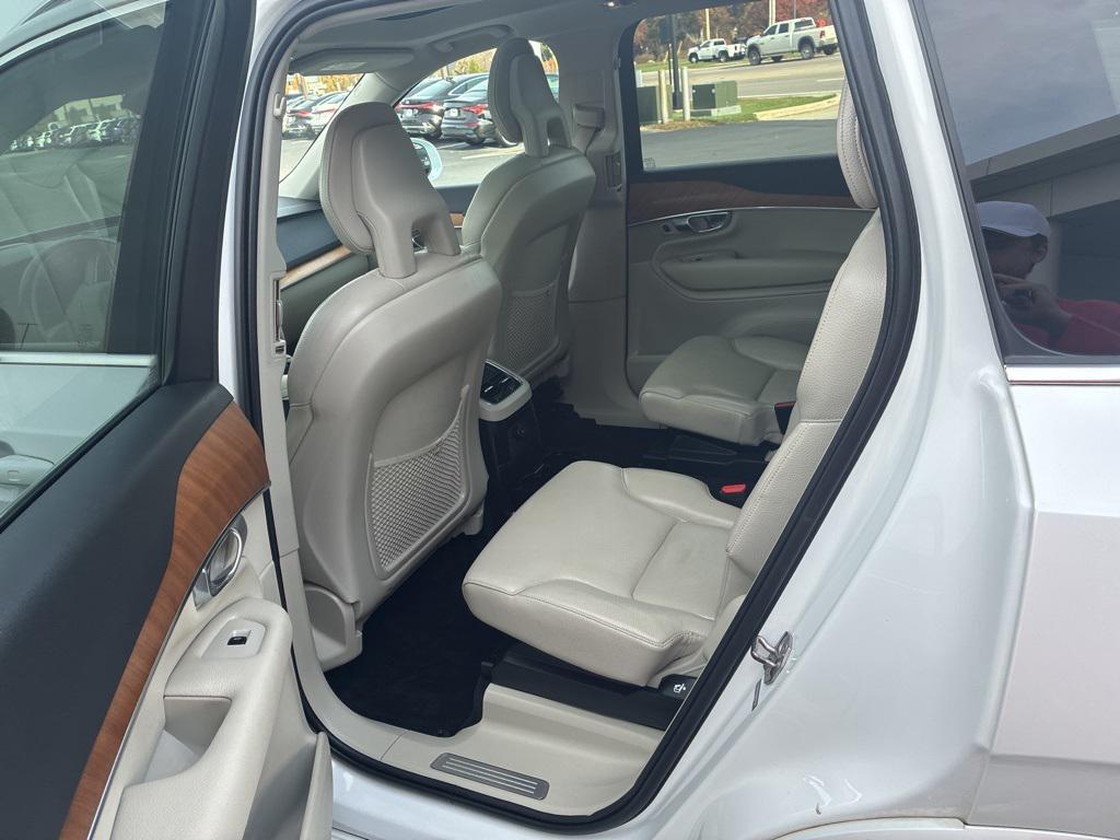 used 2022 Volvo XC90 Recharge Plug-In Hybrid car, priced at $36,900