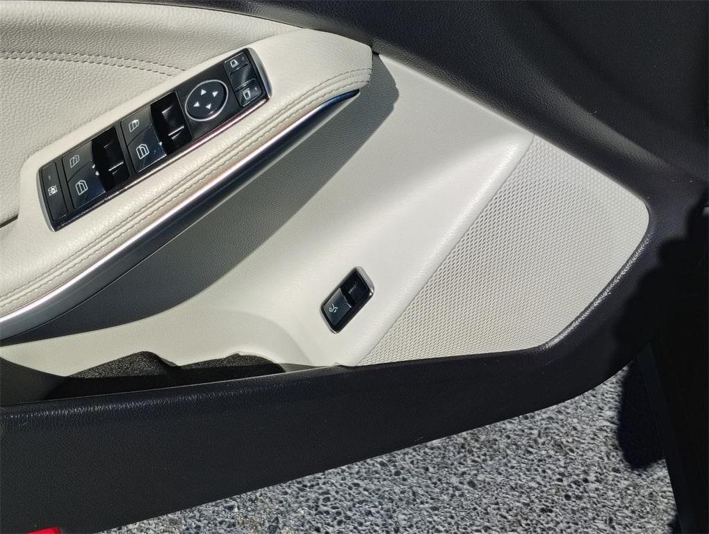 used 2015 Mercedes-Benz GLA-Class car, priced at $12,500