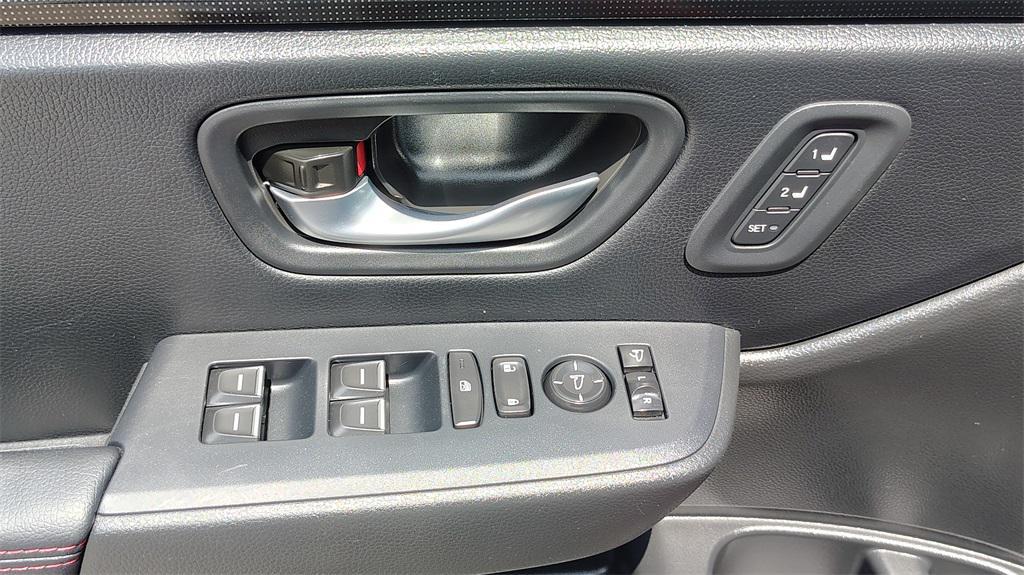 used 2025 Honda Pilot car, priced at $48,500