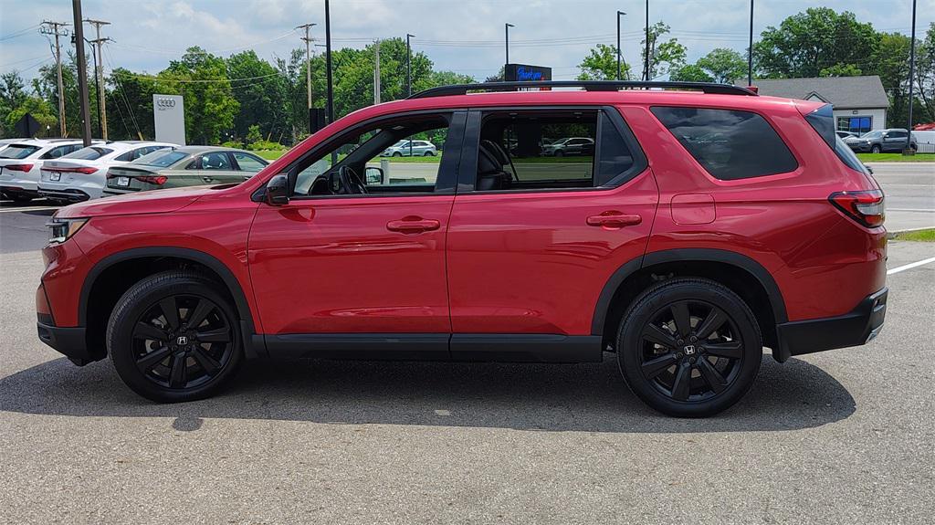 used 2025 Honda Pilot car, priced at $48,500
