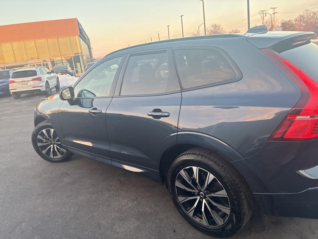 used 2025 Volvo XC60 car, priced at $34,900