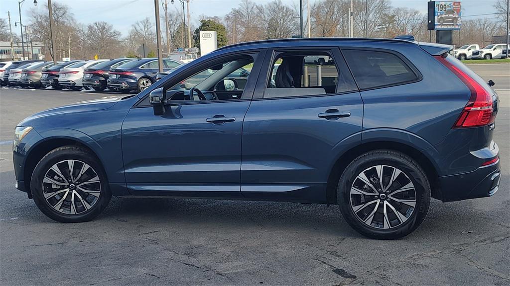 used 2025 Volvo XC60 car, priced at $34,900