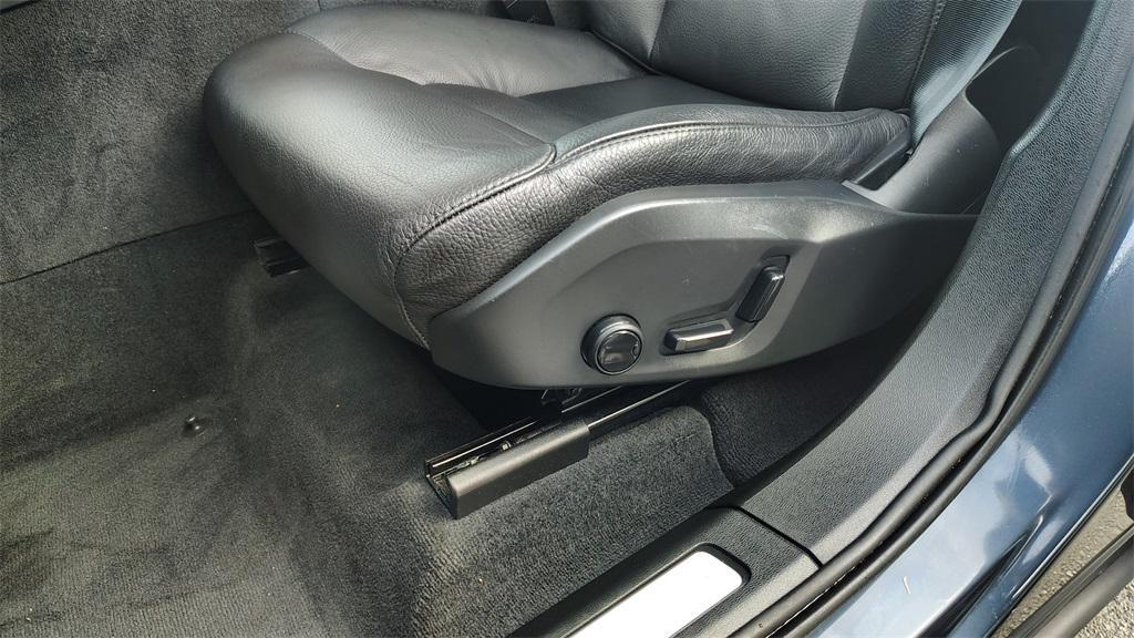 used 2025 Volvo XC60 car, priced at $34,900