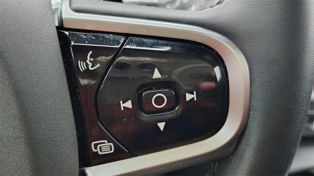 used 2025 Volvo XC60 car, priced at $34,500