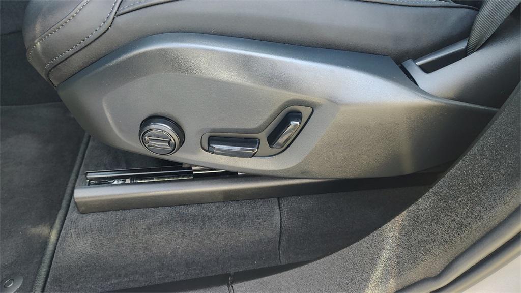 used 2025 Volvo XC90 car, priced at $52,900