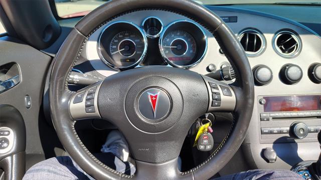 used 2007 Pontiac Solstice car, priced at $14,500