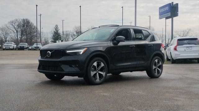 new 2025 Volvo XC40 car, priced at $48,315