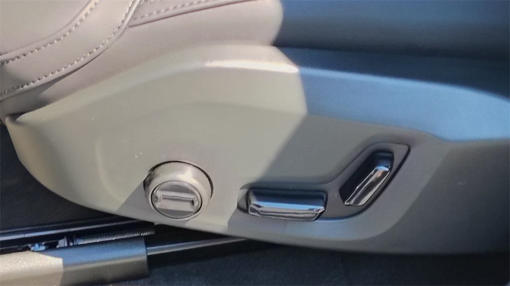 new 2026 Volvo XC90 car, priced at $71,600