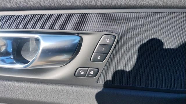 new 2025 Volvo XC60 Plug-In Hybrid car, priced at $60,895