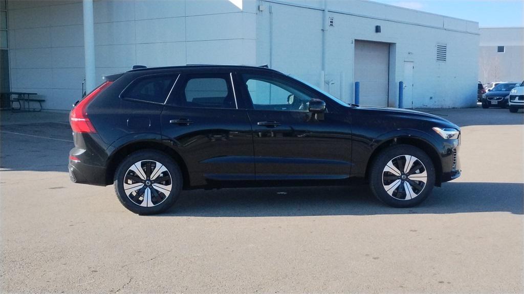 new 2025 Volvo XC60 Plug-In Hybrid car, priced at $58,895