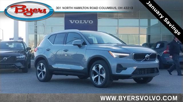 new 2025 Volvo XC40 car, priced at $45,395