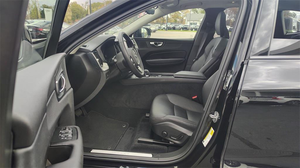 used 2025 Volvo XC60 car, priced at $36,500