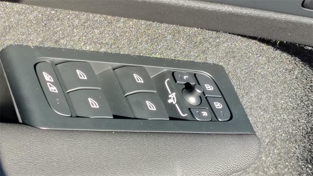 new 2026 Volvo XC40 car, priced at $52,865