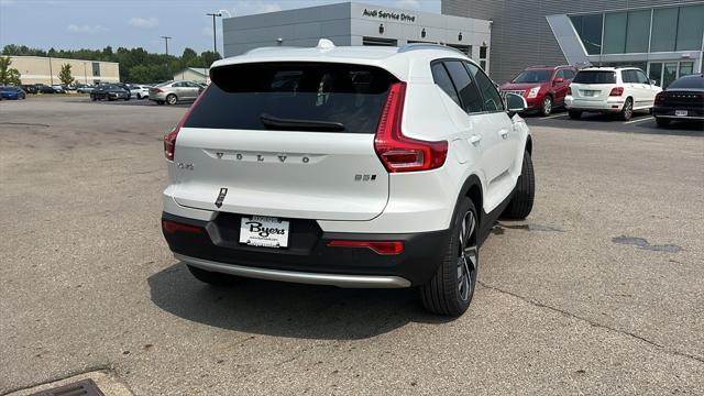 new 2025 Volvo XC40 car, priced at $49,645