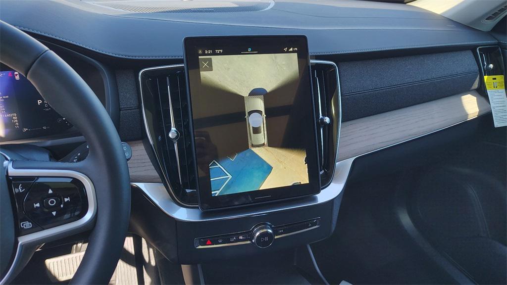 new 2026 Volvo XC90 car, priced at $71,825