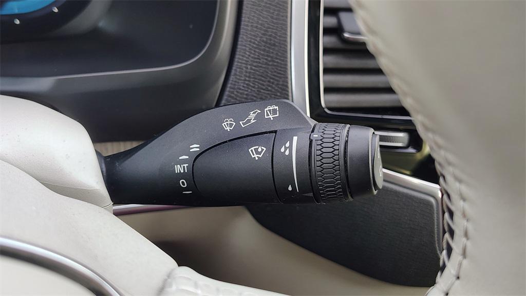 used 2024 Volvo XC90 Recharge Plug-In Hybrid car, priced at $43,500