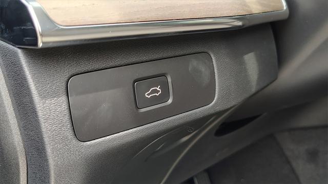 new 2026 Volvo XC90 car, priced at $84,445