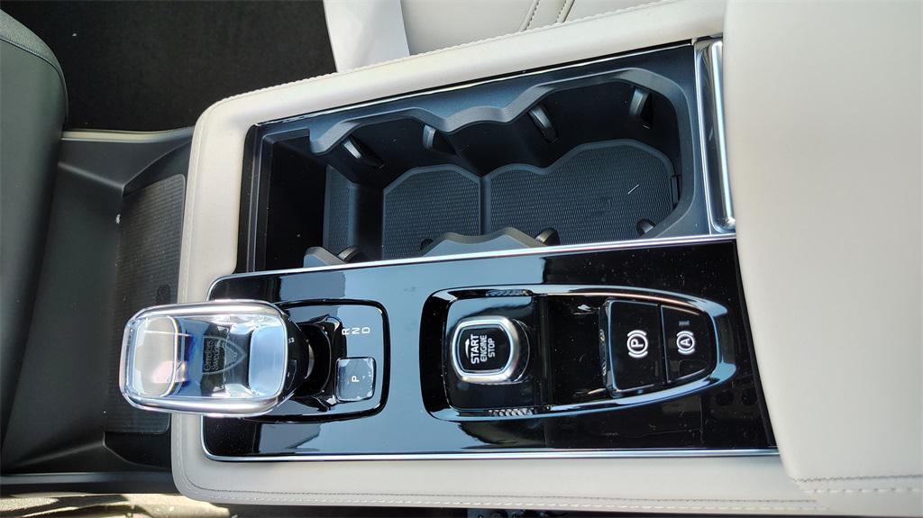 new 2026 Volvo XC90 car, priced at $67,445