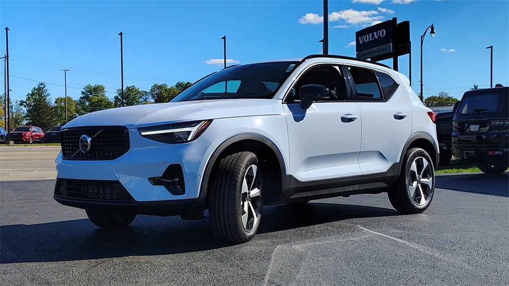 new 2026 Volvo XC40 car, priced at $48,387