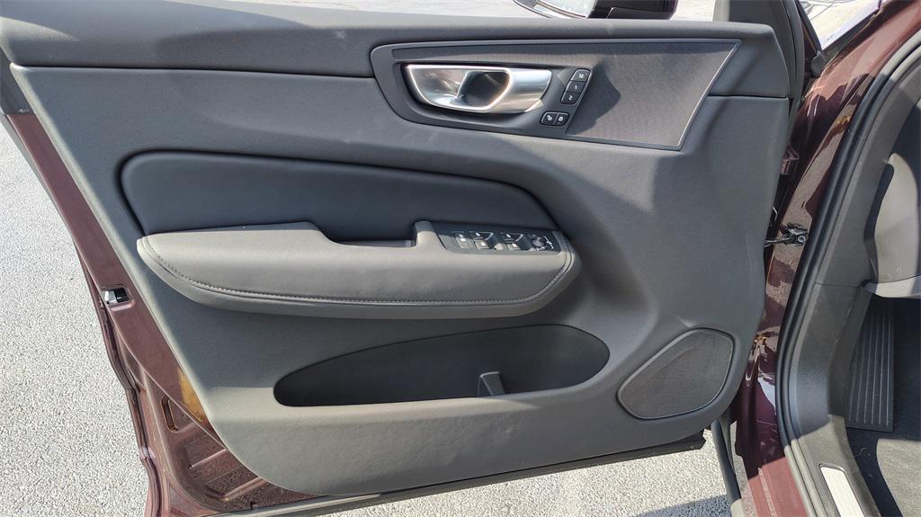 new 2026 Volvo XC60 car, priced at $53,760