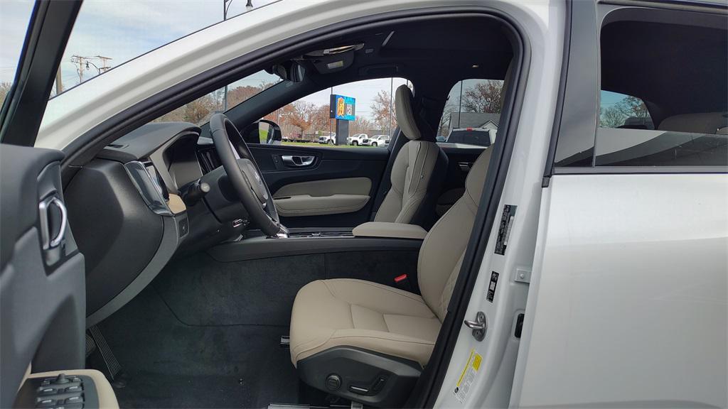 new 2026 Volvo XC60 car, priced at $56,345