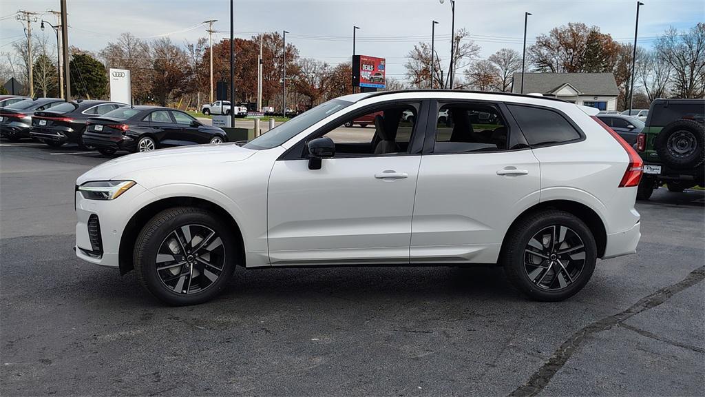 new 2026 Volvo XC60 car, priced at $56,345