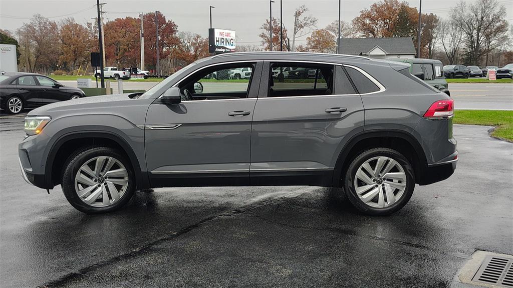 used 2020 Volkswagen Atlas Cross Sport car, priced at $22,900