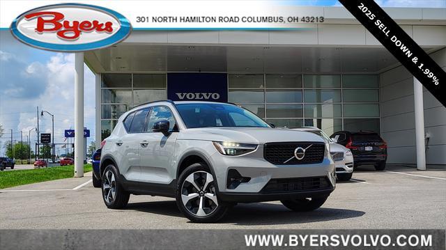 new 2025 Volvo XC40 car, priced at $46,315