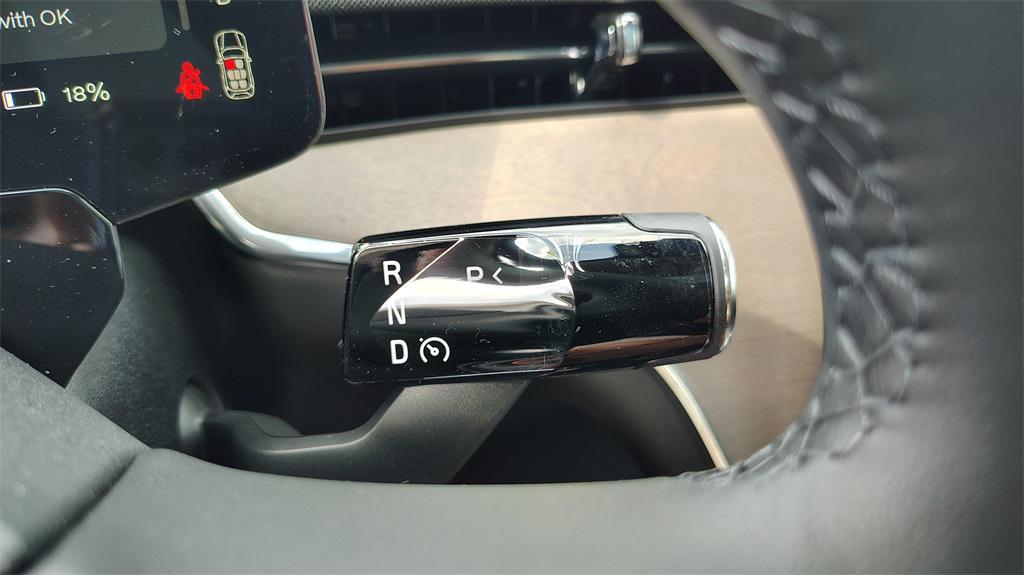 new 2025 Volvo EX90 car, priced at $87,640