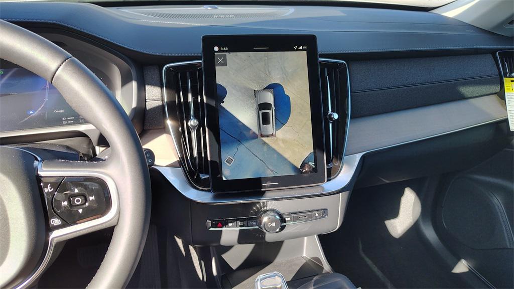 new 2026 Volvo XC90 Plug-In Hybrid car, priced at $78,812