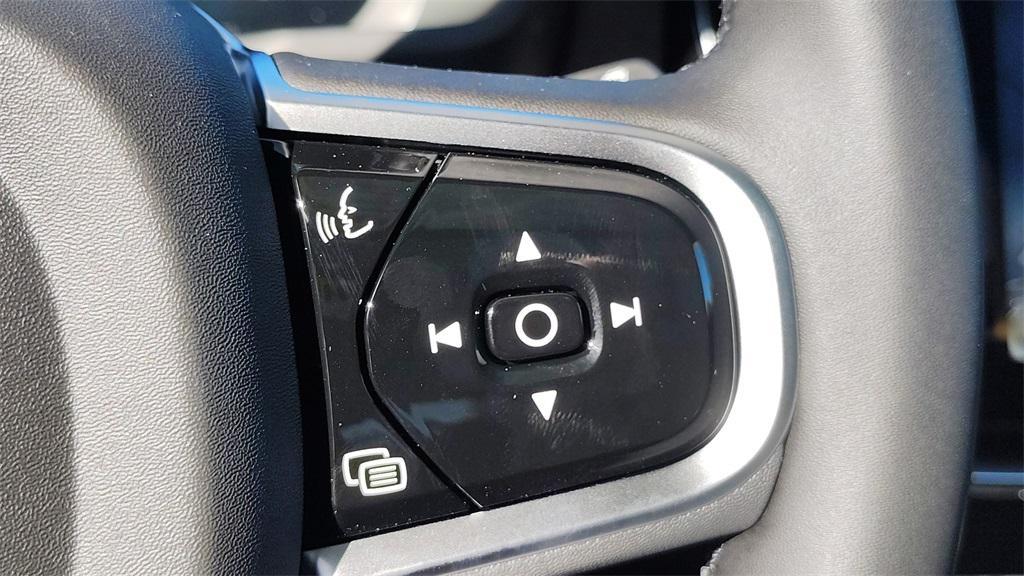 new 2026 Volvo XC90 Plug-In Hybrid car, priced at $78,812