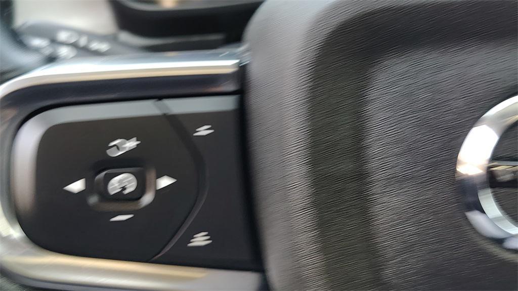 used 2025 Volvo XC40 car, priced at $32,900