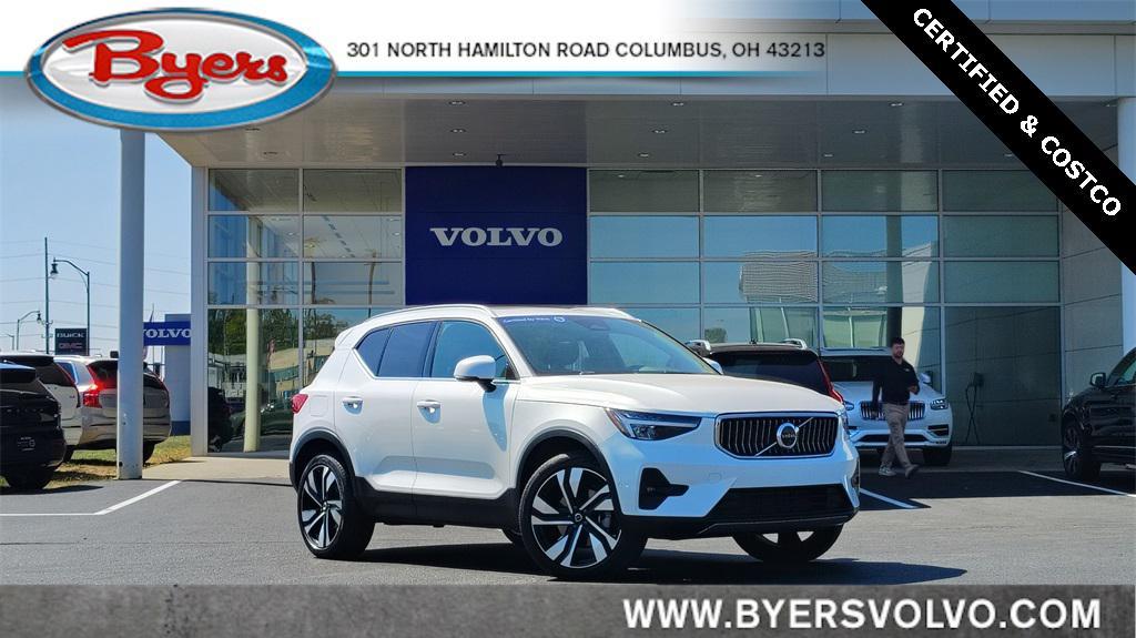 used 2025 Volvo XC40 car, priced at $32,500