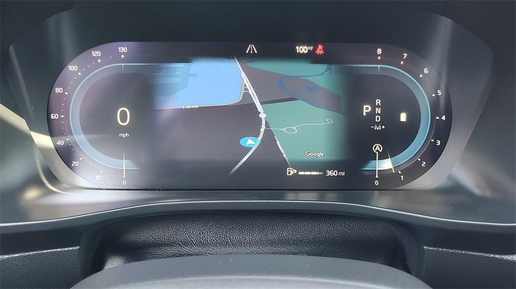 used 2025 Volvo XC40 car, priced at $32,900