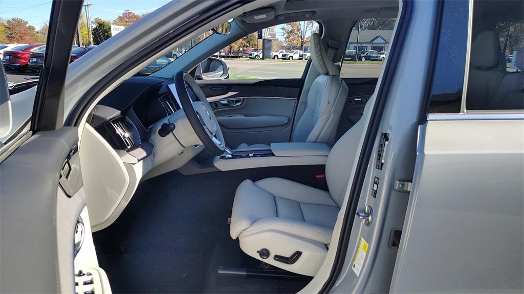 new 2026 Volvo XC90 car, priced at $74,645