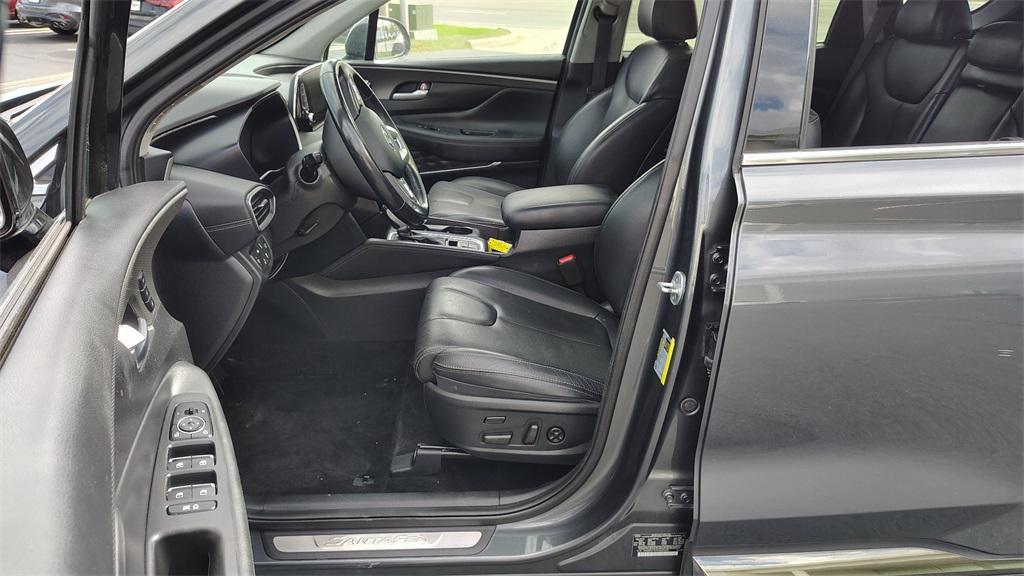 used 2020 Hyundai Santa Fe car, priced at $17,900