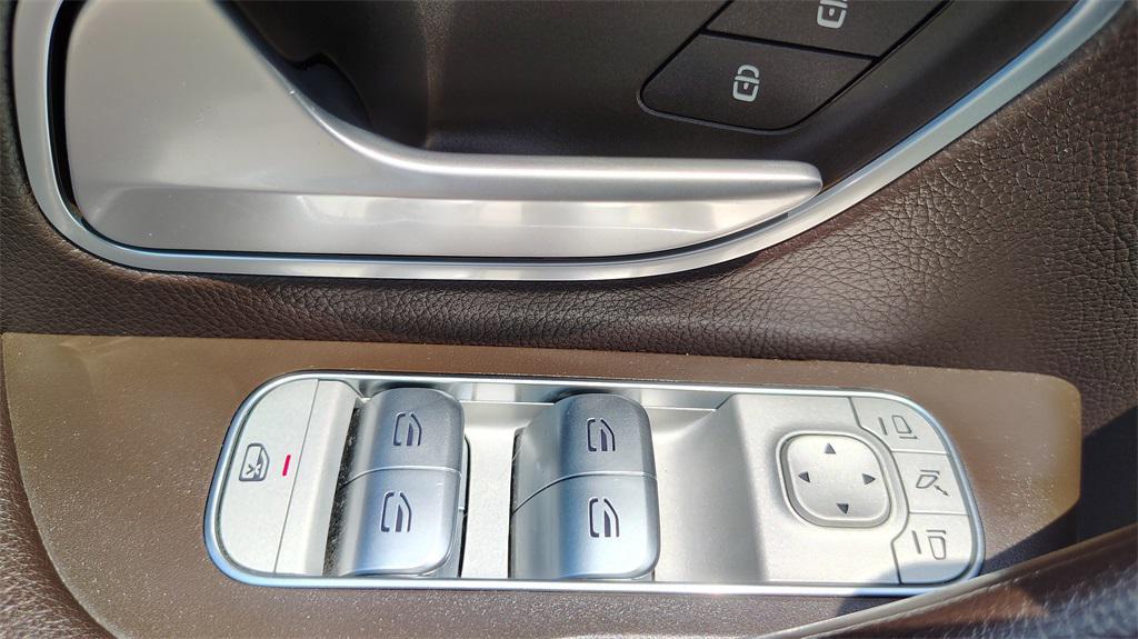 used 2020 Mercedes-Benz GLS 580 car, priced at $48,900