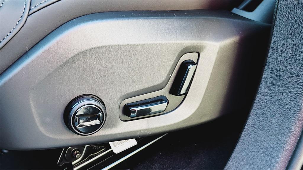 new 2026 Volvo XC90 car, priced at $71,825