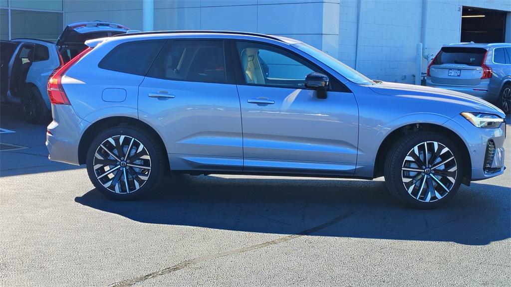 new 2026 Volvo XC60 car, priced at $62,495