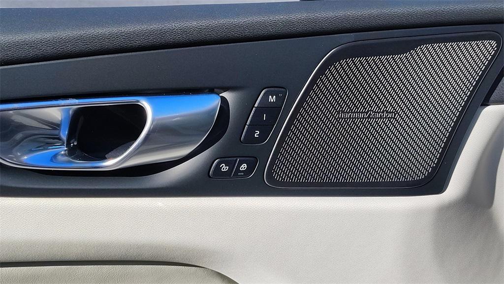 new 2026 Volvo XC60 car, priced at $62,495