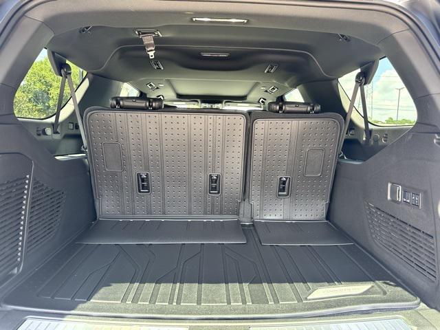 new 2025 Chevrolet Suburban car, priced at $83,350