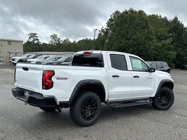 new 2024 Chevrolet Colorado car, priced at $40,590