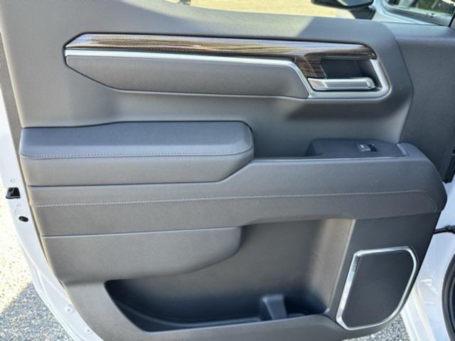 new 2025 Chevrolet Silverado 1500 car, priced at $53,120